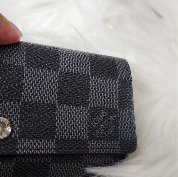 Authentic Louis vuitton graphite key ring holder - Picture 7 of 13